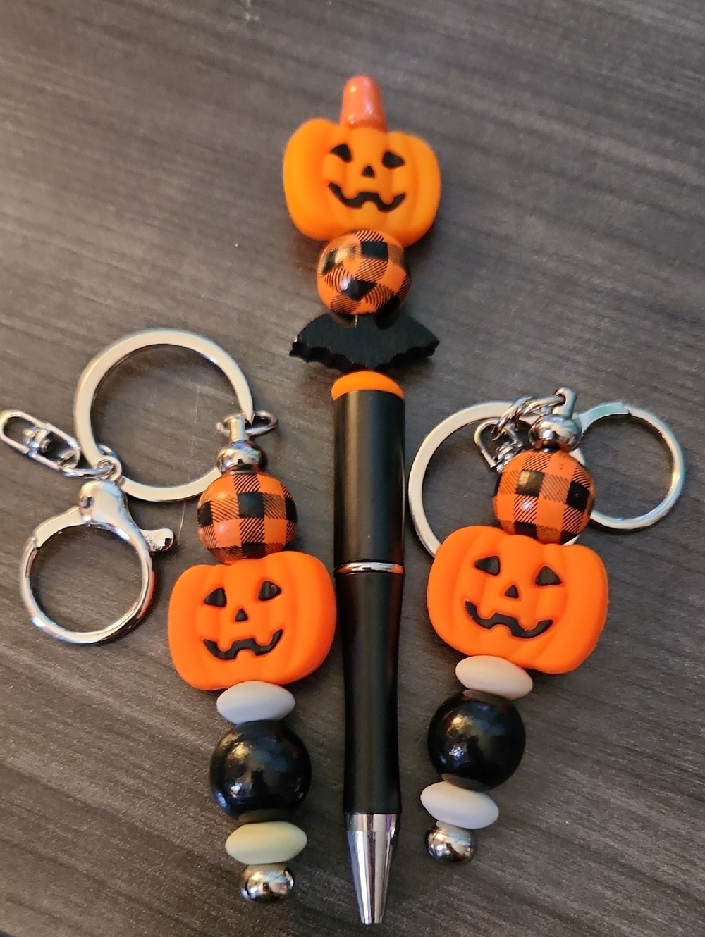 Halloween Pumpkin Beaded Keychains & Pen